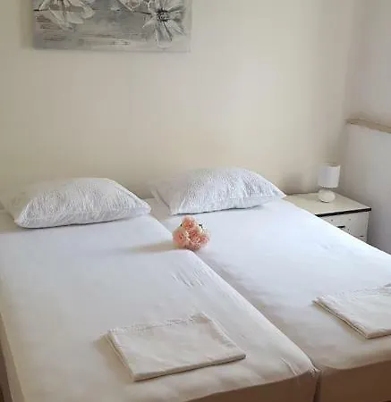 Du Rent Hostel *