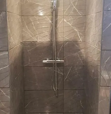Du Rent Hostel Ντουμπρόβνικ