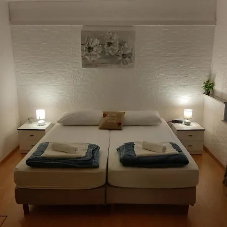 Du Rent Hostel Ντουμπρόβνικ